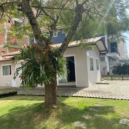 Villa Residencial Cecilia Cruz Bombinhas Exterior foto